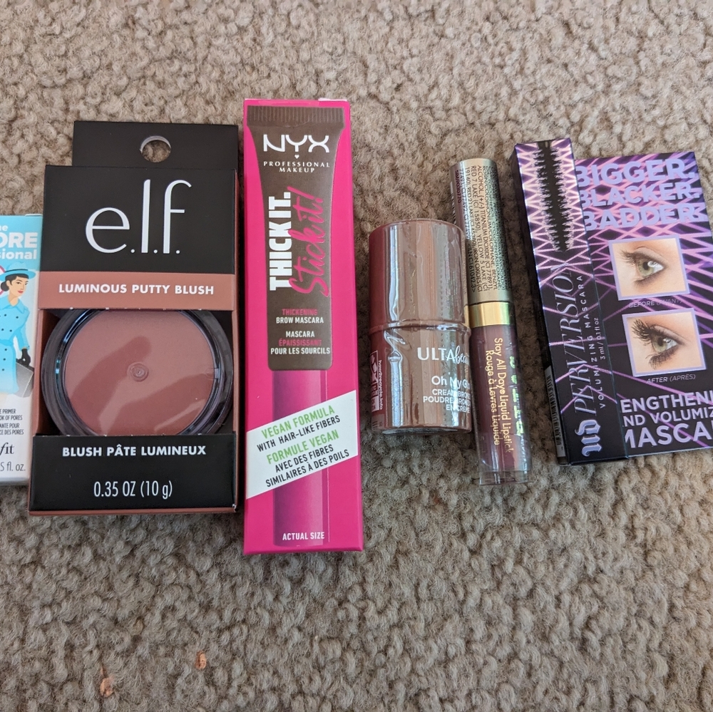 Makeup 💄 sample bundle - Picture 4 of 4